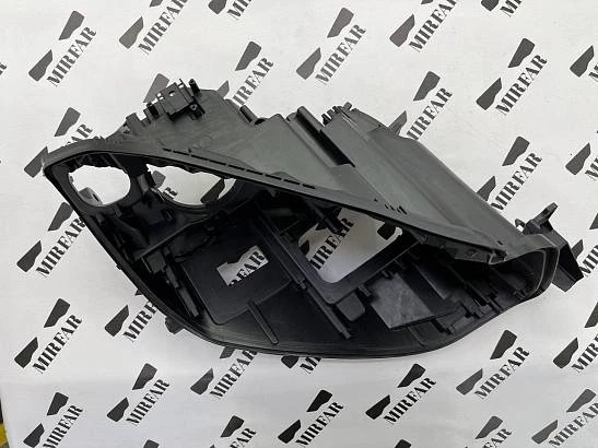 Правый корпус фары Mercedes-Benz GLS x166 2015-2019 Full LED