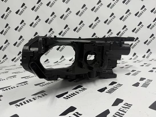 Правый корпус фары Volkswagen Passat B8 2015-2020 Full LED