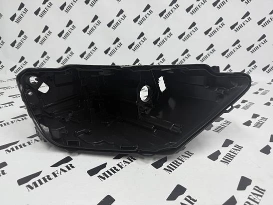 Правый корпус фары Volkswagen Jetta 7 2018-2022 Full LED