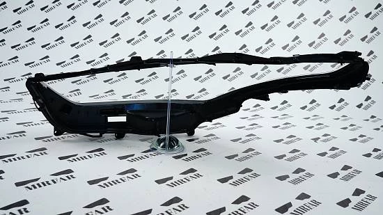Правое стекло фары Toyota Highlander U70 2019-2024 Full Led
