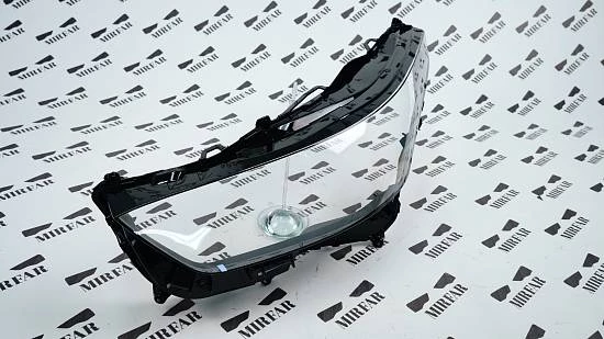 Левое стекло фары Toyota Highlander U70 2019-2024 Full Led