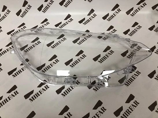Правое стекло фары BMW 1 series F20 2011-2015