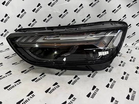 Фара Левая Audi Q5 2020
