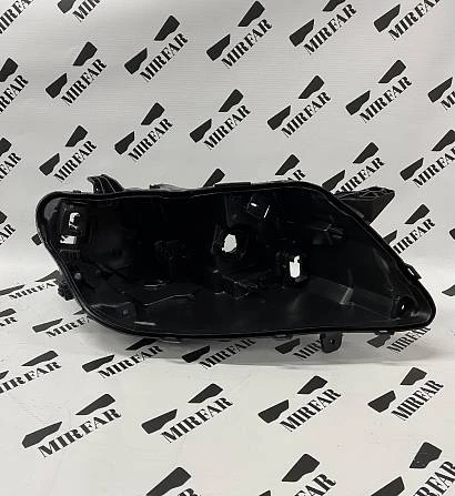 Правый корпус фары Geely Atlas 2016-2022 Led
