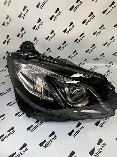 Фара правая Mercedes Benz E klasse w213 2016-2020 Multibeam LED