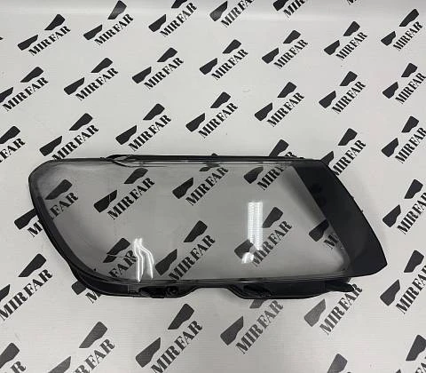 Правое стекло фары Volkswagen Tiguan 2016-2020 LED