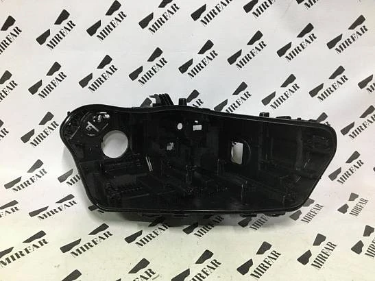 Правый корпус фары BMW X5/X6 G05 G06 2018-2023 Laser LED
