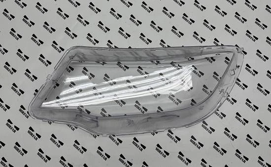 Левое стекло фары Changan CS35 Plus 2018-2023