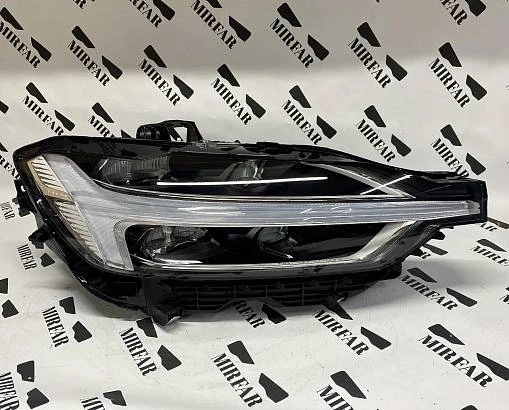 Фара правая Volvo XC60 2017-2022 Full Led MID