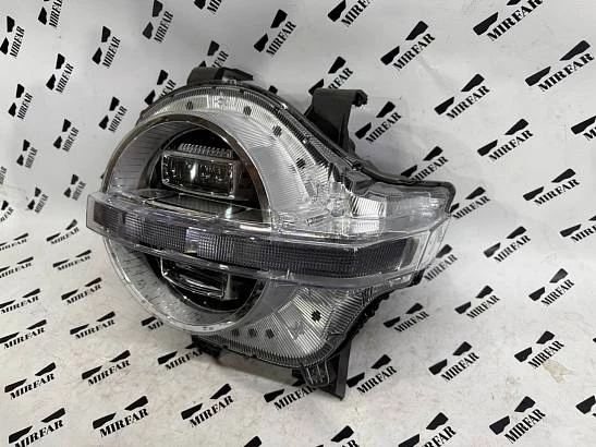 Фара левая Tank 300 2021