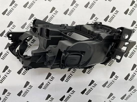 Правый корпус фары Mercedes-Benz GLS x166 2015-2019 Full LED