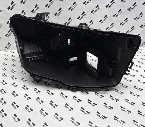 Правый корпус фары Mercedes-Benz GLC x254 2022-2026 Led