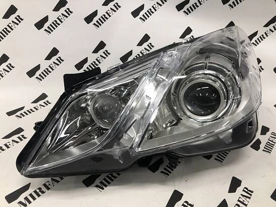 Фара левая Mercedes Benz E klasse c207 2009-2013 xenon 