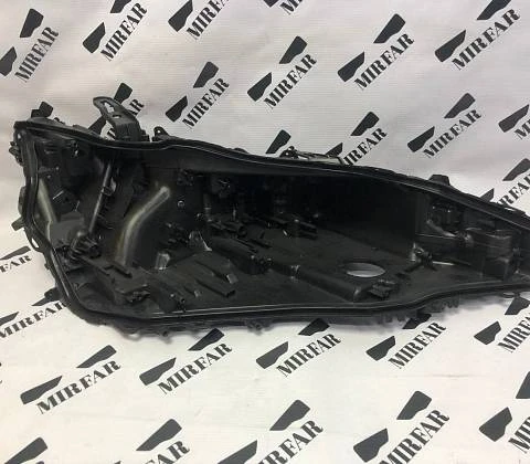 Правый корпус фары Lexus ES 7 2018-2021 Full LED (3 Линзы)