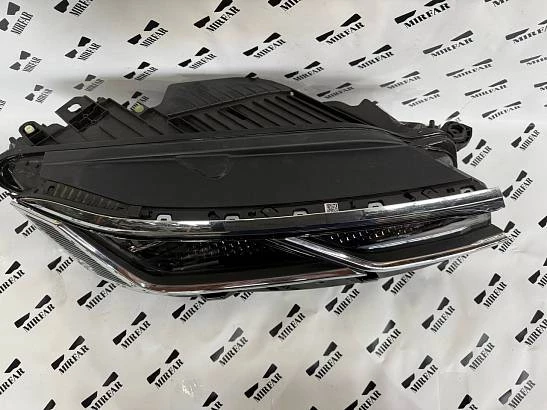 Фара правая Volkswagen Touareg 3 (2018-2023) Full Led Matrix 7P5