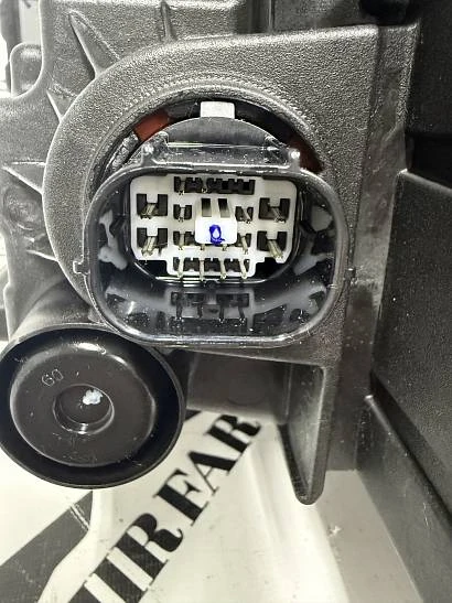 Фара правая Exeed RX 2023-2025 16 pin