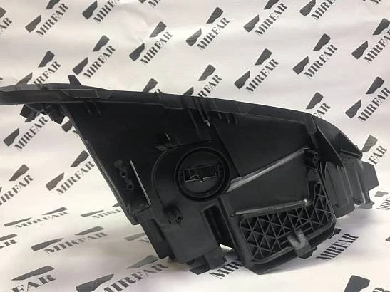 Левый корпус фары BMW 5 series F10 2013-2017 Рестайлинг Full LED