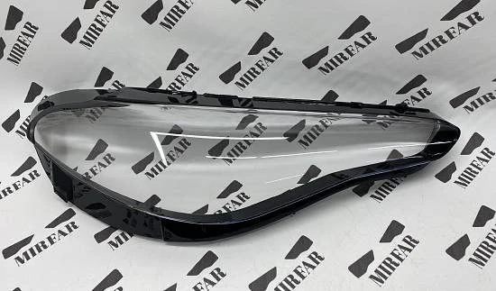 Правое стекло фары Alfa Romeo Giulia 952 2015-2023