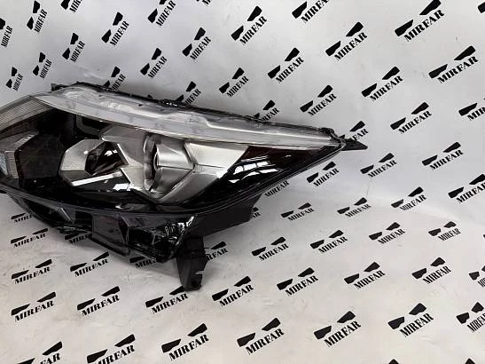 Фара левая Nissan Qashqai j11 (2013-2019) LED