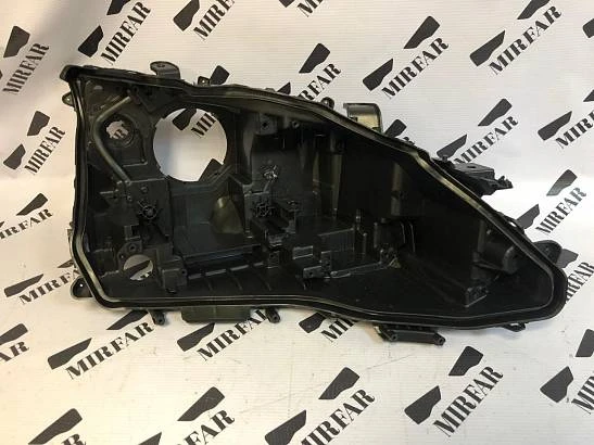 Правый корпус фары Lexus GS 4 2011-2015 xenon
