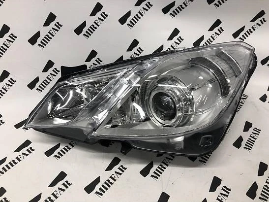 Фара левая Mercedes Benz E klasse c207 2009-2013 xenon 