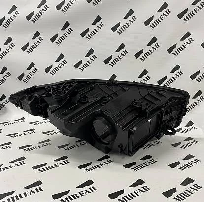 Левый корпус фары Mercedes-Benz C klasse w206 2021-2025 LED
