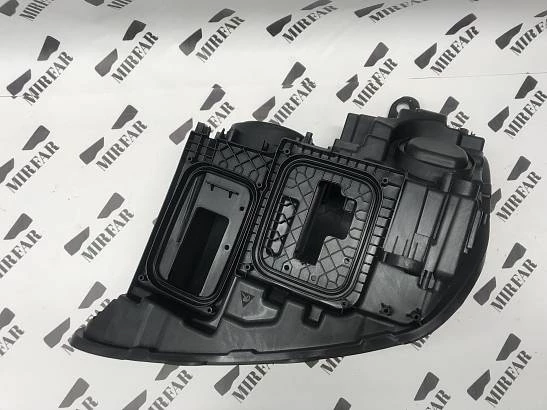 Правый корпус фары Mercedes-Benz E klasse w213 2020-2023 Рестайлинг Multibeam