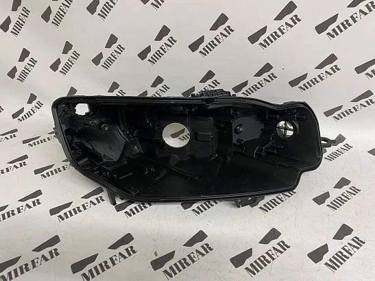 Правый корпус фары Audi A5 F5 2020-2025 Matrix LED