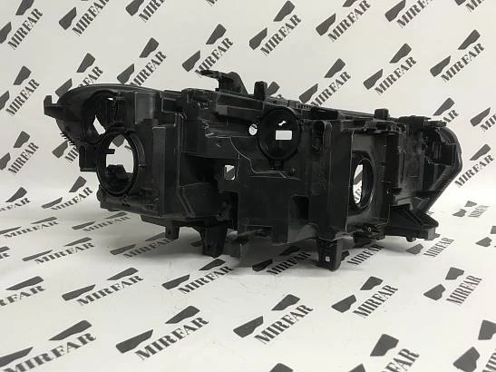 Левый корпус фары BMW X5/X6 G05 G06 2018-2023 Б/У