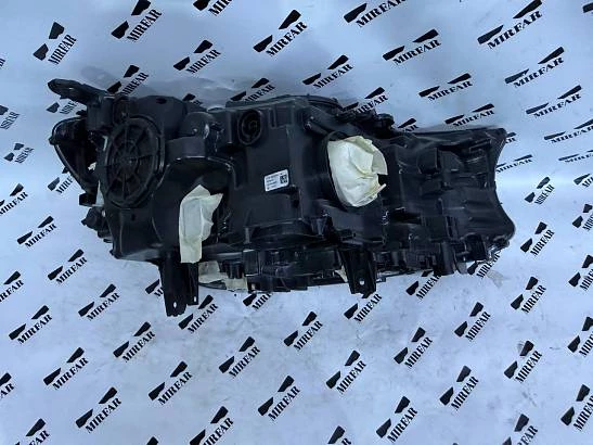 Фара левая BMW 7-Series G11/G12 2015 - 2019