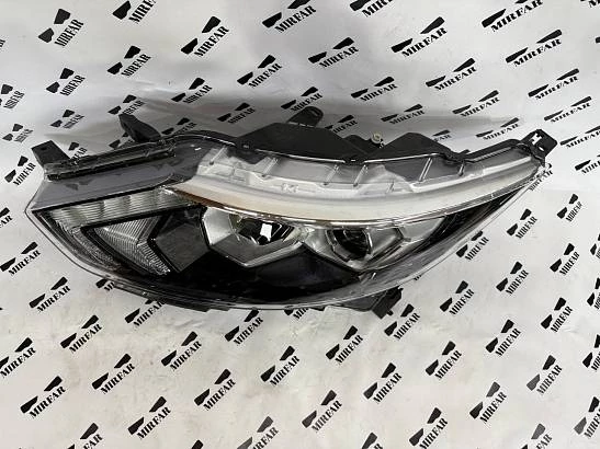 Фара левая Nissan Qashqai j11 (2013-2019) LED