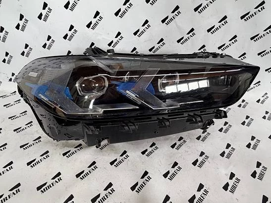 Фара правая BMW X5/X6 G05/G06 2023