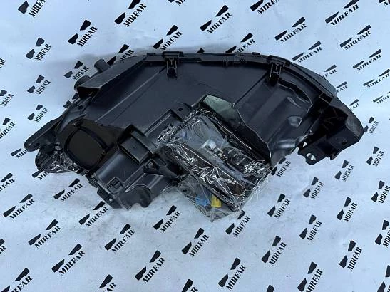 Фара правая Mercedes GLE(W166) ML(W166) 2015-2019