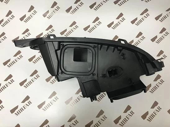 Левый корпус фары Land Rover Range Rover Vogue III 2009-2012 Рестайлинг 2