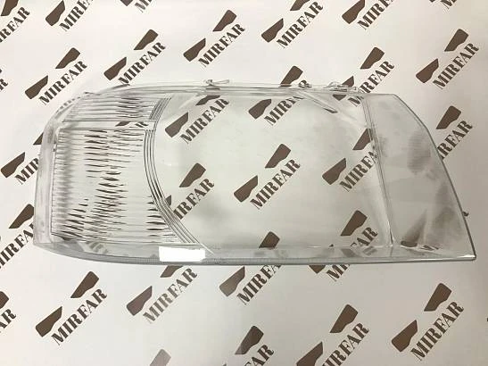 Правое стекло фары Land Rover Freelander 2 2006-2012