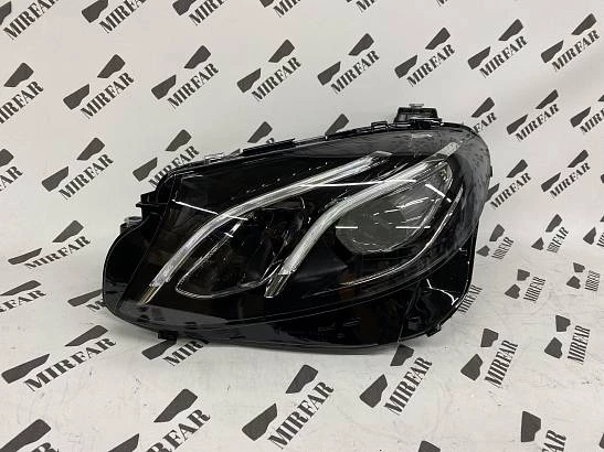 Фара левая Mercedes-Benz E klasse w213 2016-2021 Led без логотипа