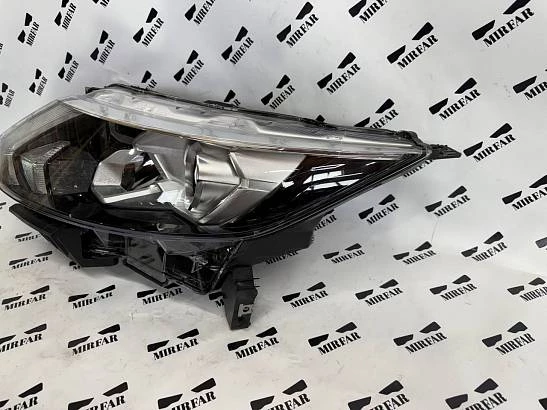 Фара левая Nissan Qashqai j11 (2013-2019) LED