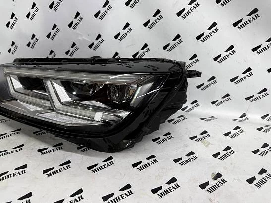 Фара Левая Audi Q5 2017