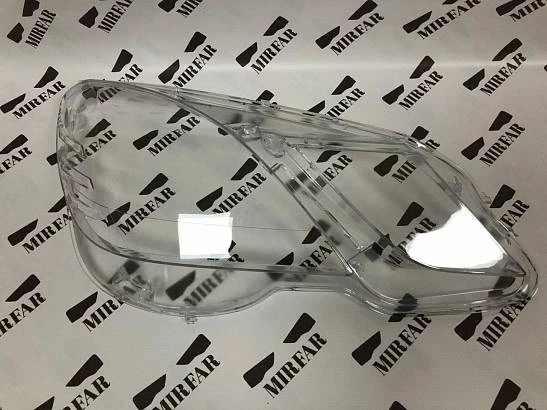 Правое стекло фары Mercedes-Benz E klasse w212 2009-2013 