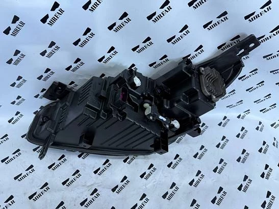 Фара правая Geely Coolray (2023 - н. в) Full Led