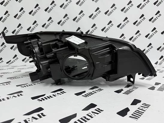 Левый корпус фары BMW X6 E71 2012-2014 LED