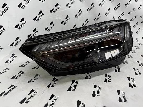 Фара Левая Audi Q5 2020