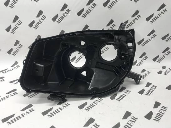Левый корпус фары Toyota Land Cruiser Prado 150 2009-2013