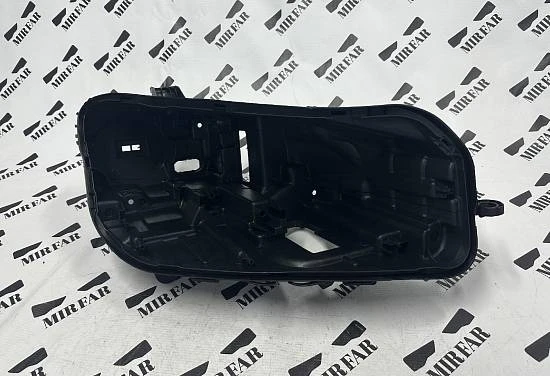 Правый корпус фары Mercedes-Benz GLE w167 2023-2025 Рестайлинг Multibeam