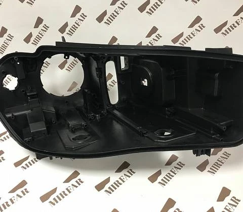 Правый корпус фары BMW X5/X6 F15 F16 2013-2019 XENON