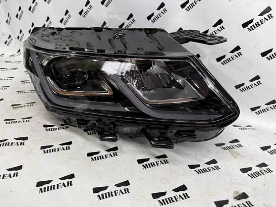 Фара правая Geely Coolray 2019