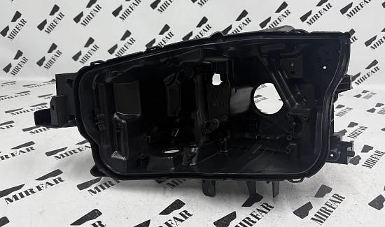 Левый корпус фары Mazda CX-30 2019- Led
