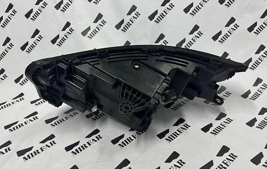 Правый корпус фары BMW X1 U11/U12 2022-н.в.