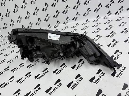 Правый корпус фары Toyota Alphard 3 2017-2023 2 линзы