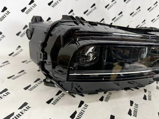 Фара правая BMW X7 G07 рест. 2022